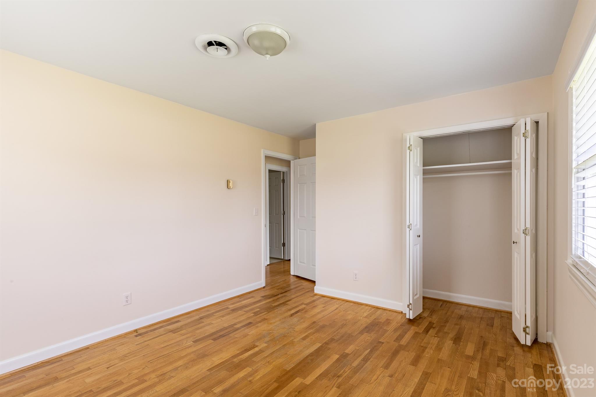 114 Brookfield Drive