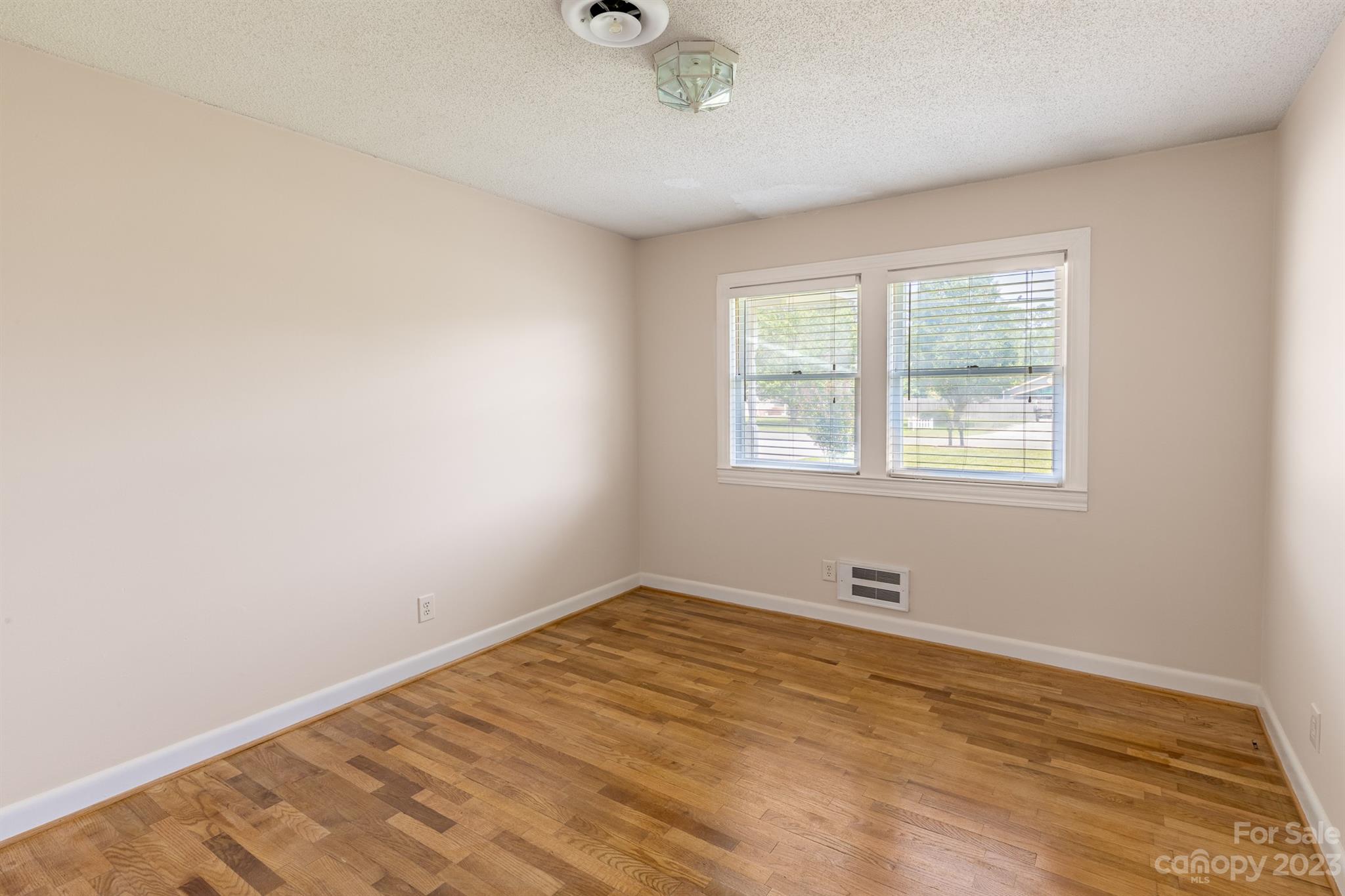 114 Brookfield Drive
