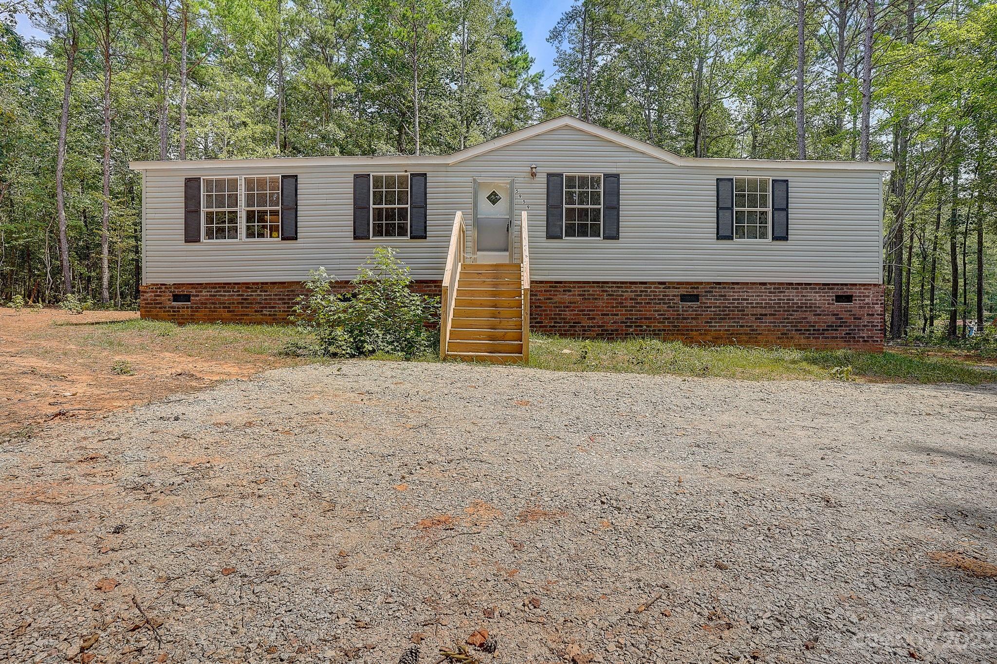 5959 TAXAHAW Road