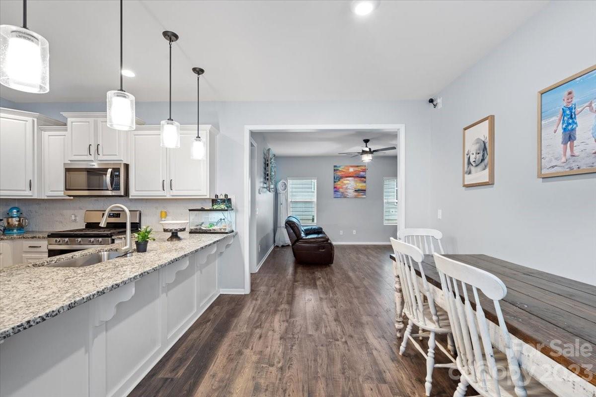 40125 Crooked Stick Lane