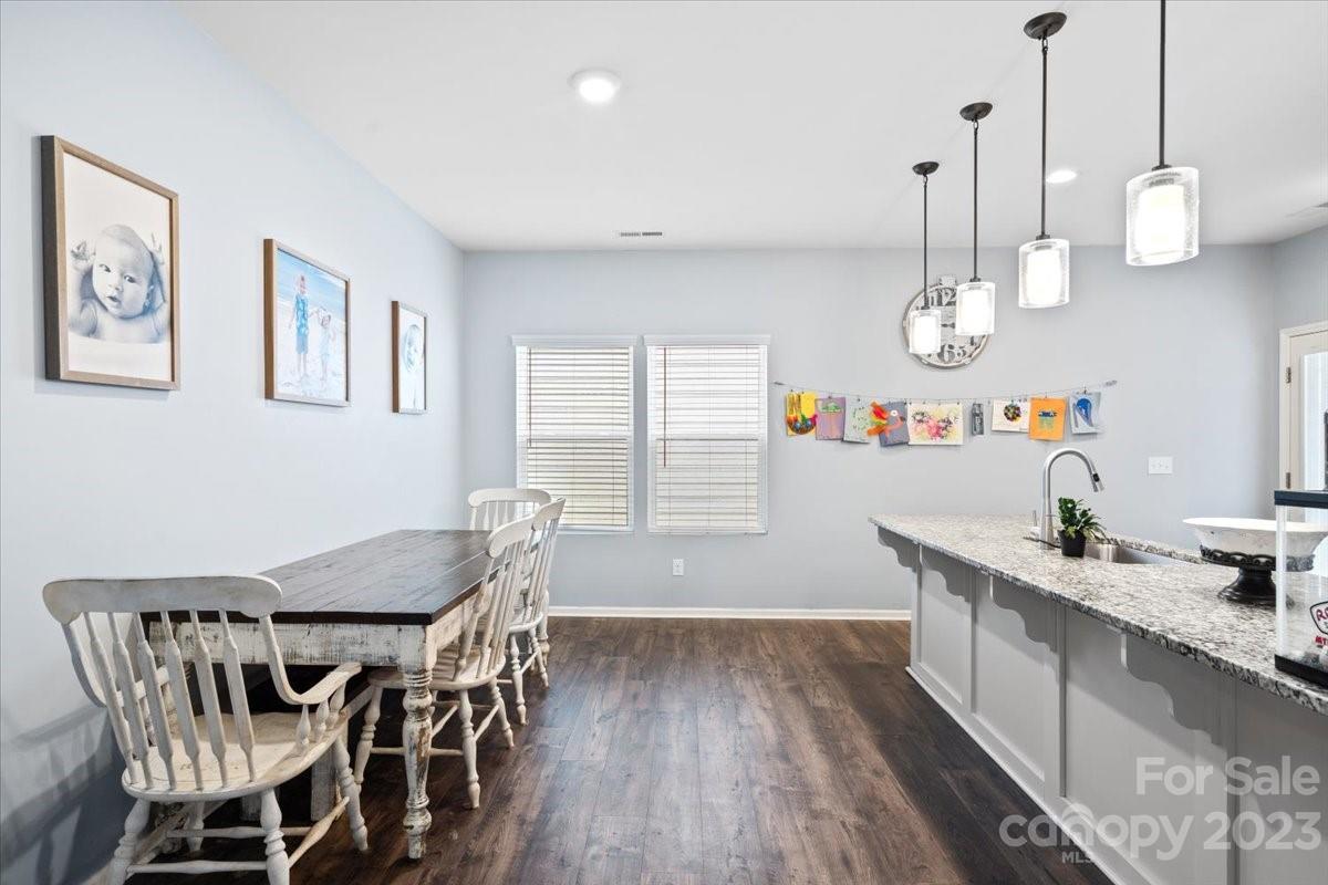 40125 Crooked Stick Lane