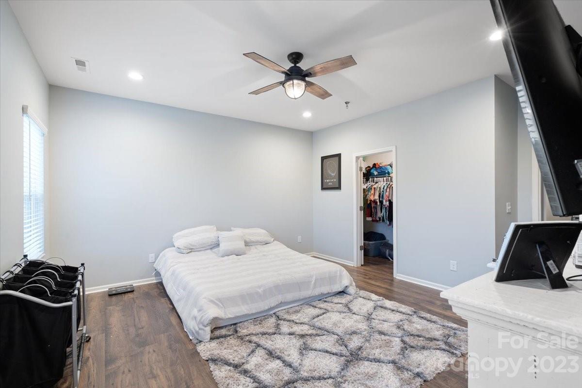 40125 Crooked Stick Lane
