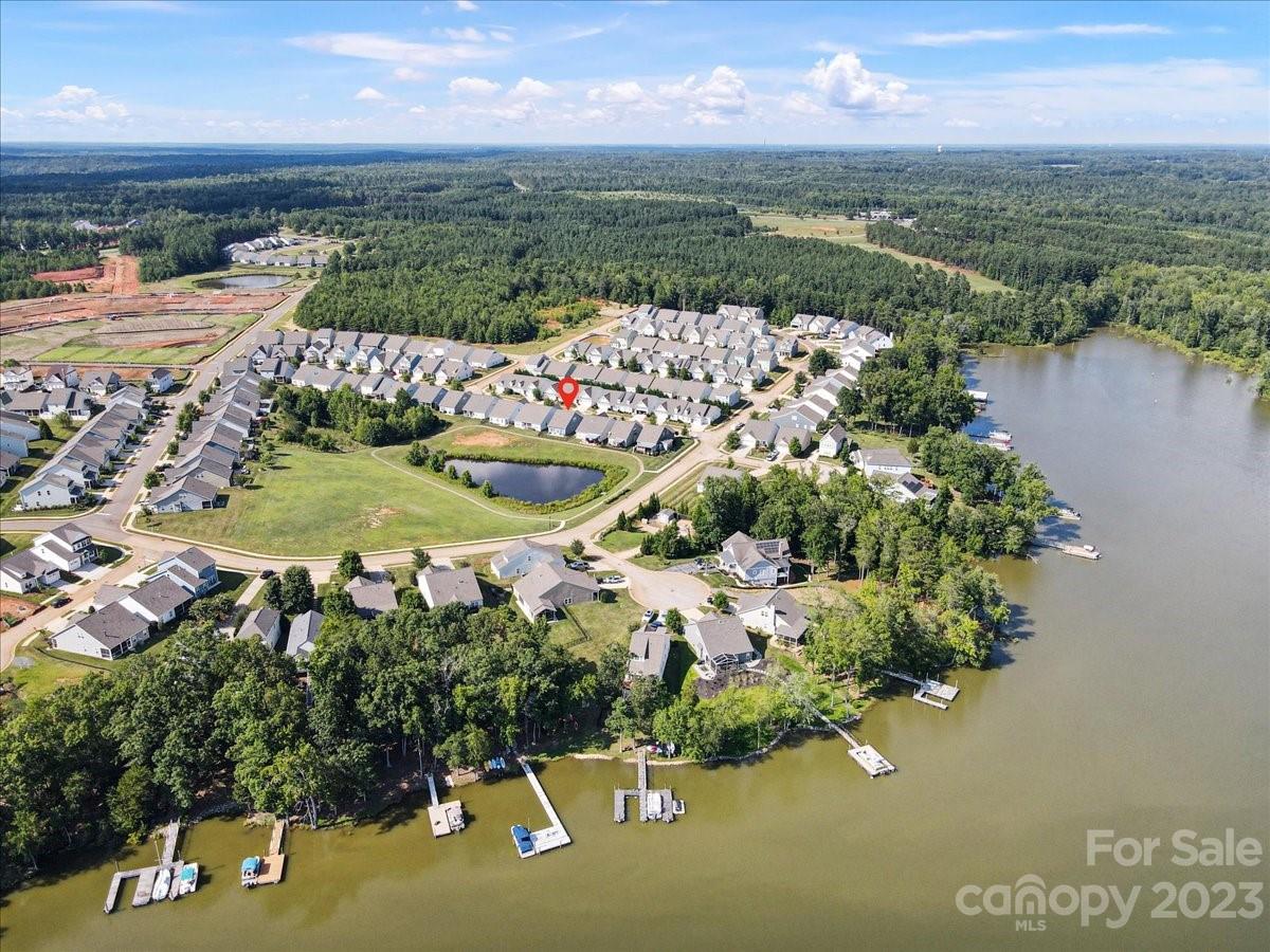 40125 Crooked Stick Lane