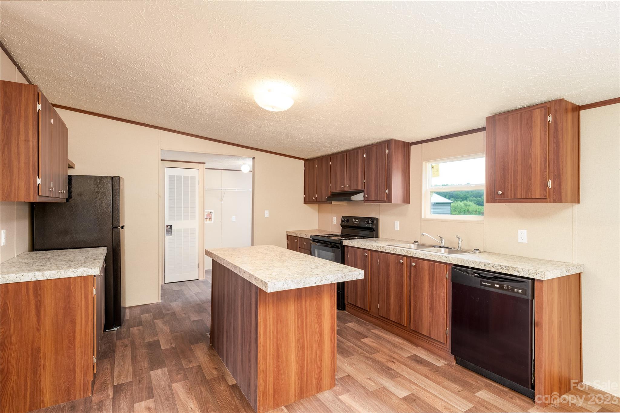 3584 Cameo Lane