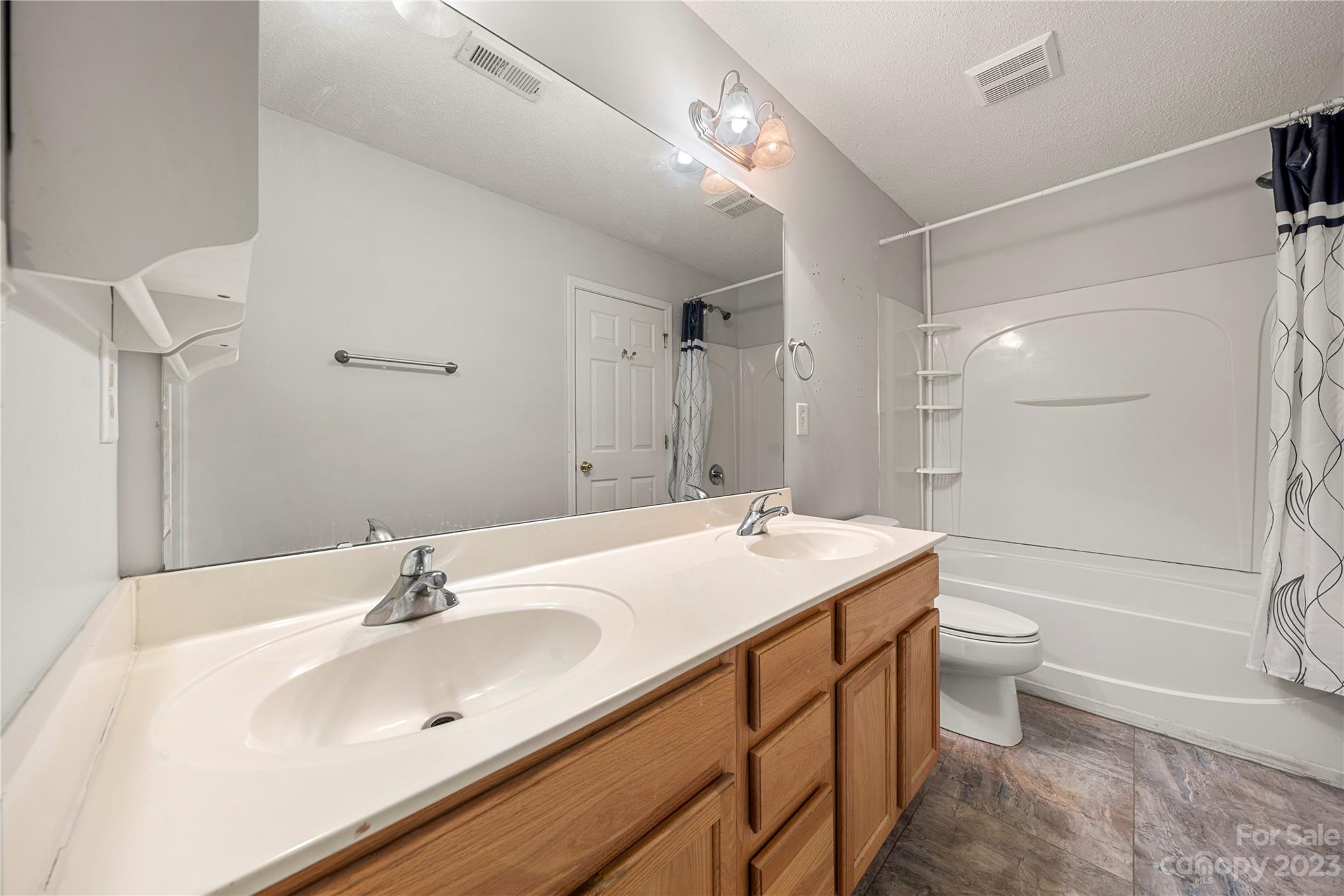 104 Barnhardt Loop