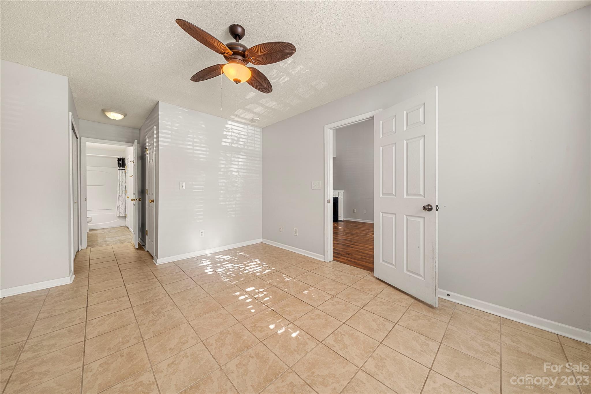 104 Barnhardt Loop