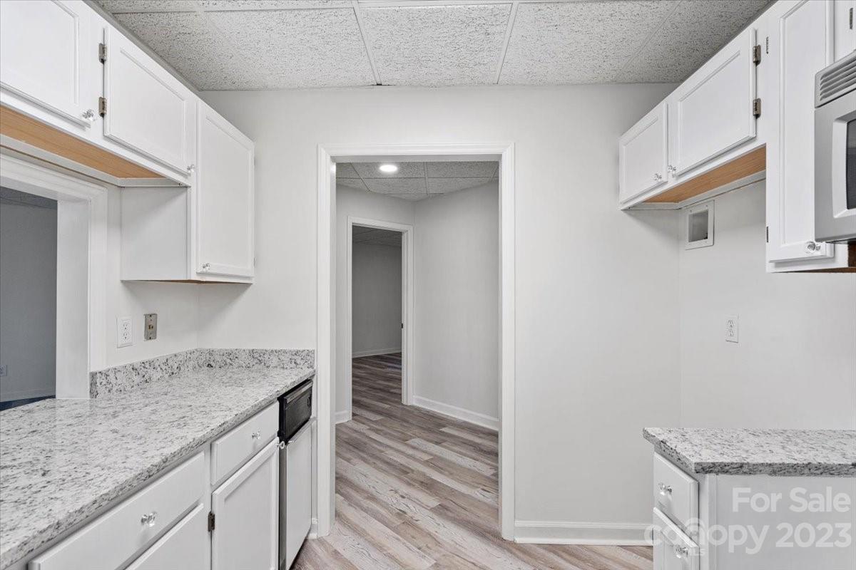 84 Lake Concord Road NE Unit: W
