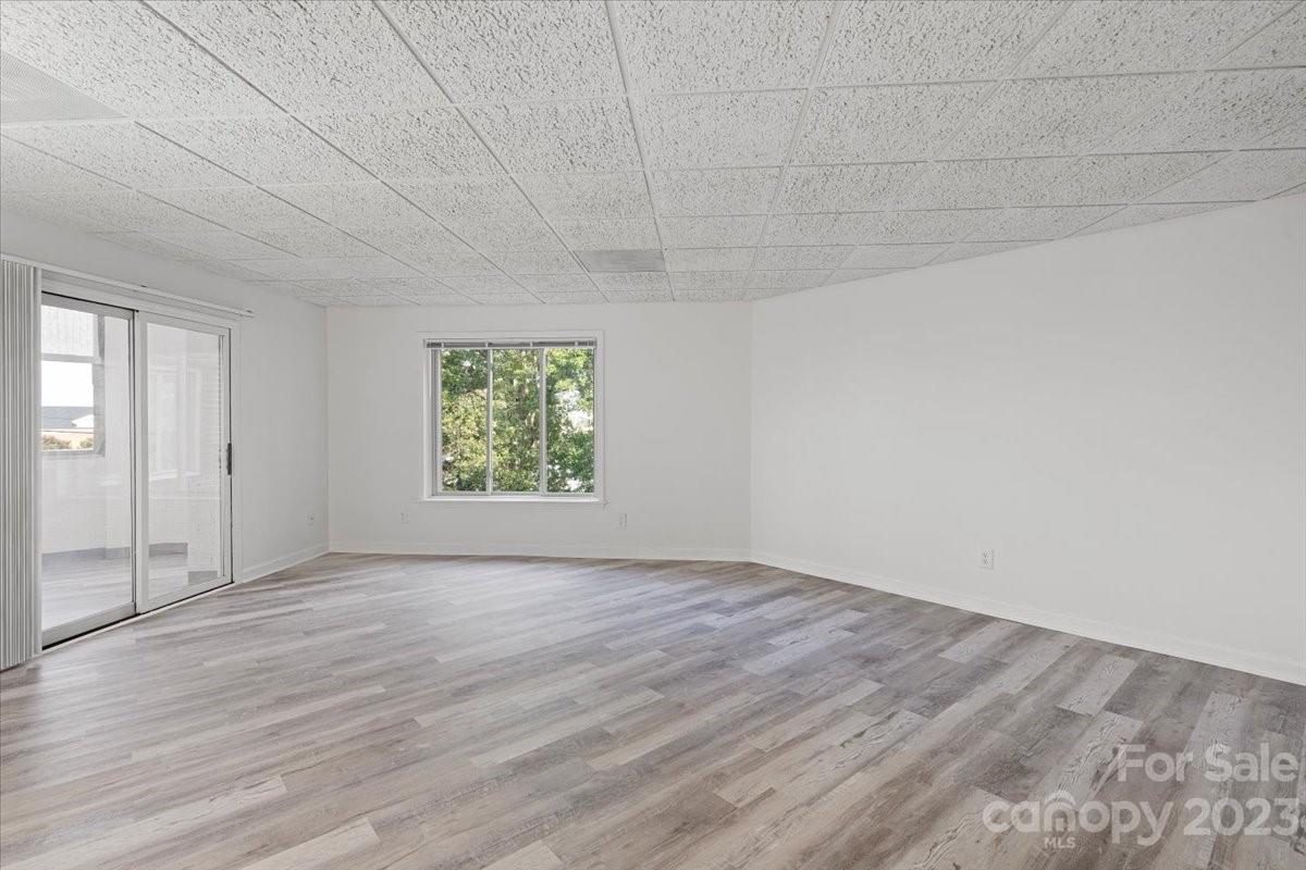 84 Lake Concord Road NE Unit: W