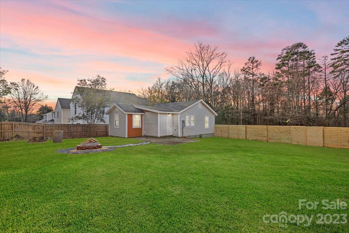 3226 Capitol Drive