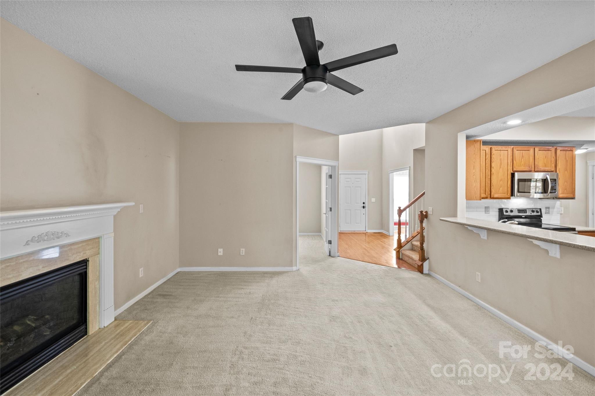 12312 Greenway View Court
