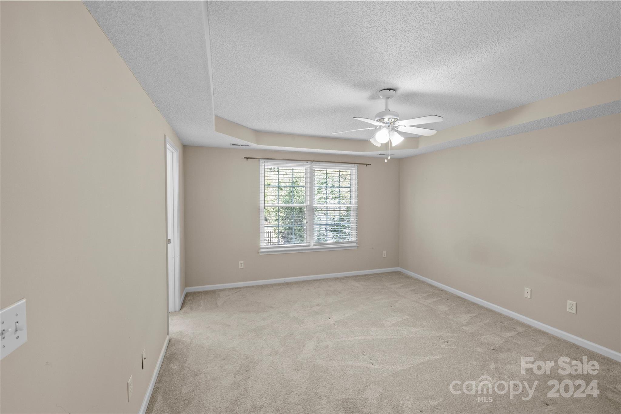 12312 Greenway View Court