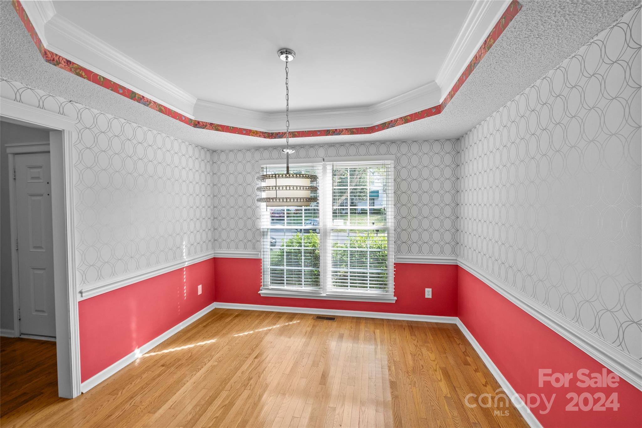 12312 Greenway View Court