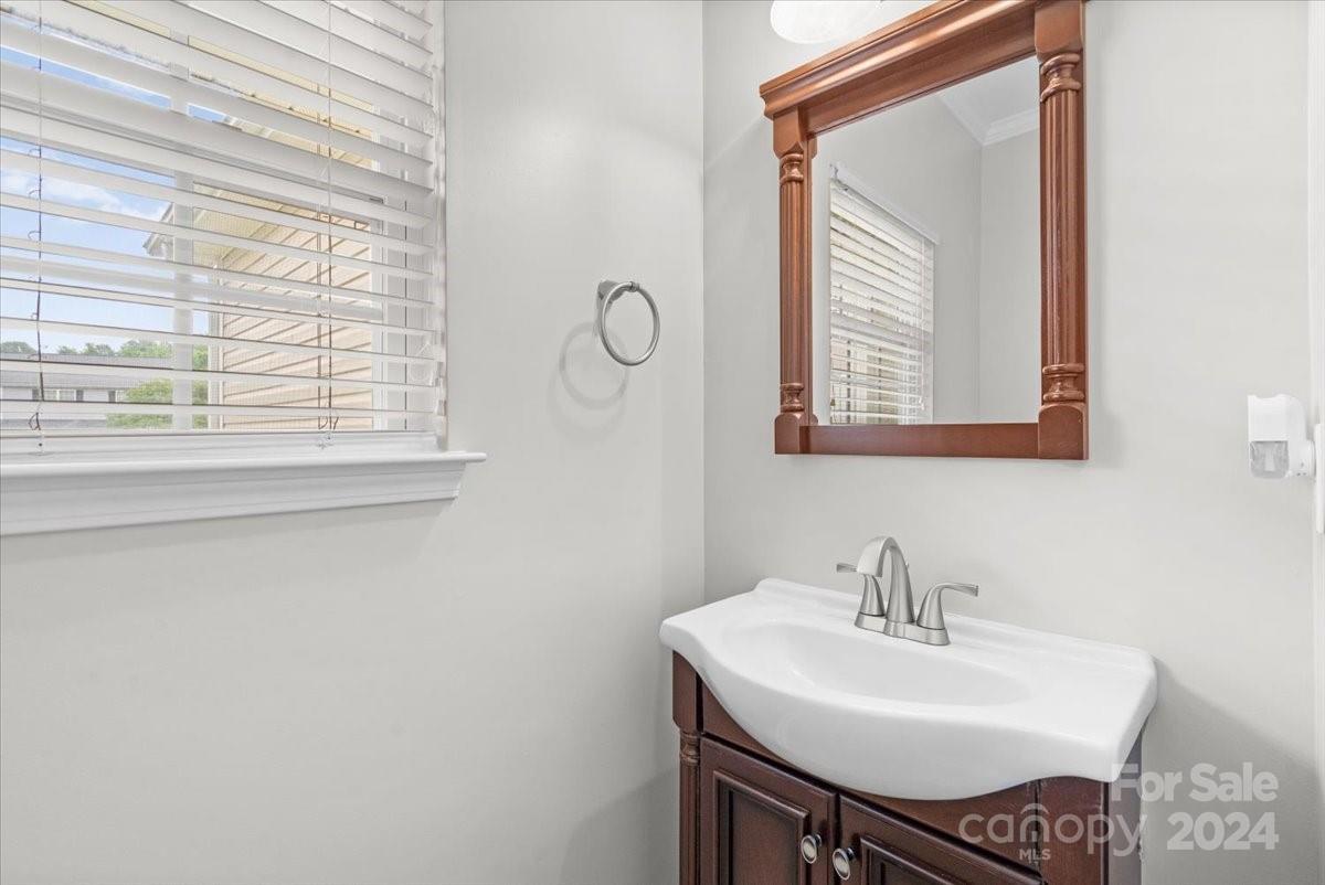 3072 Sunshower Heights