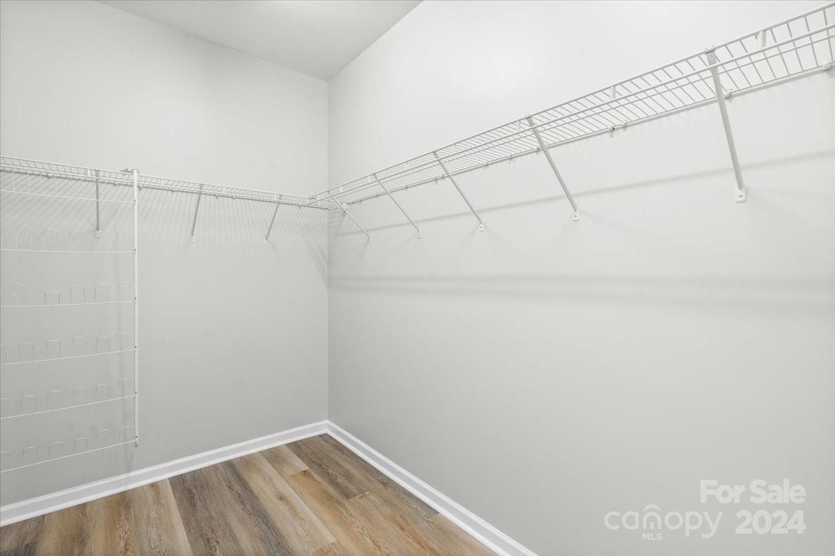 3072 Sunshower Heights