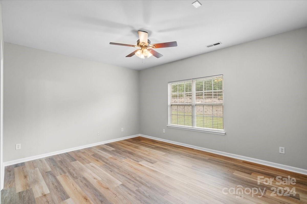 3072 Sunshower Heights