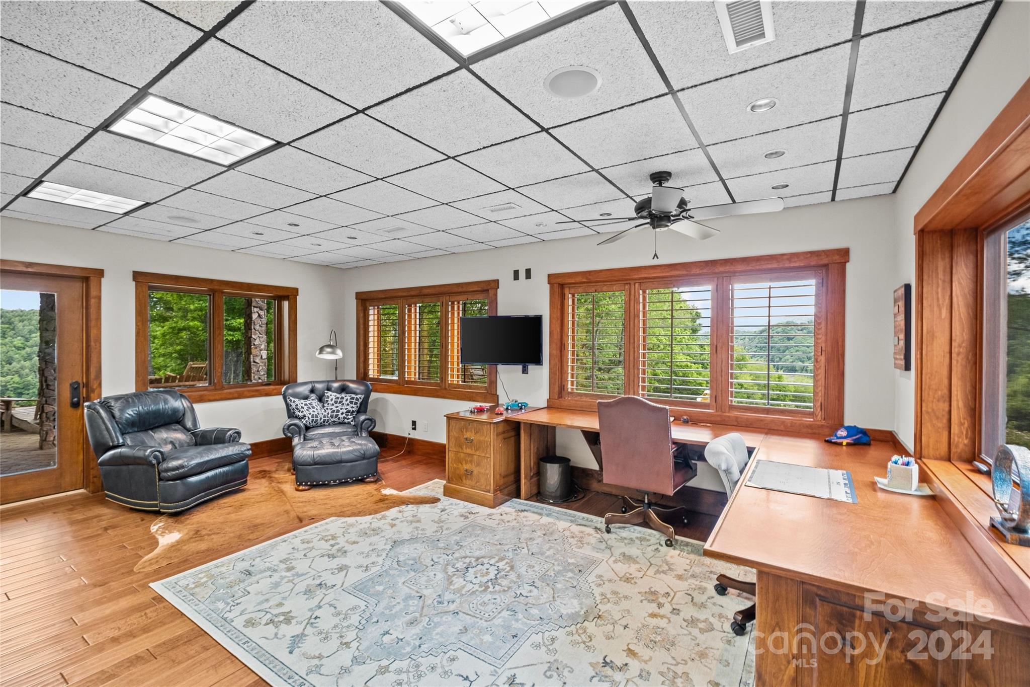42 New River Drive