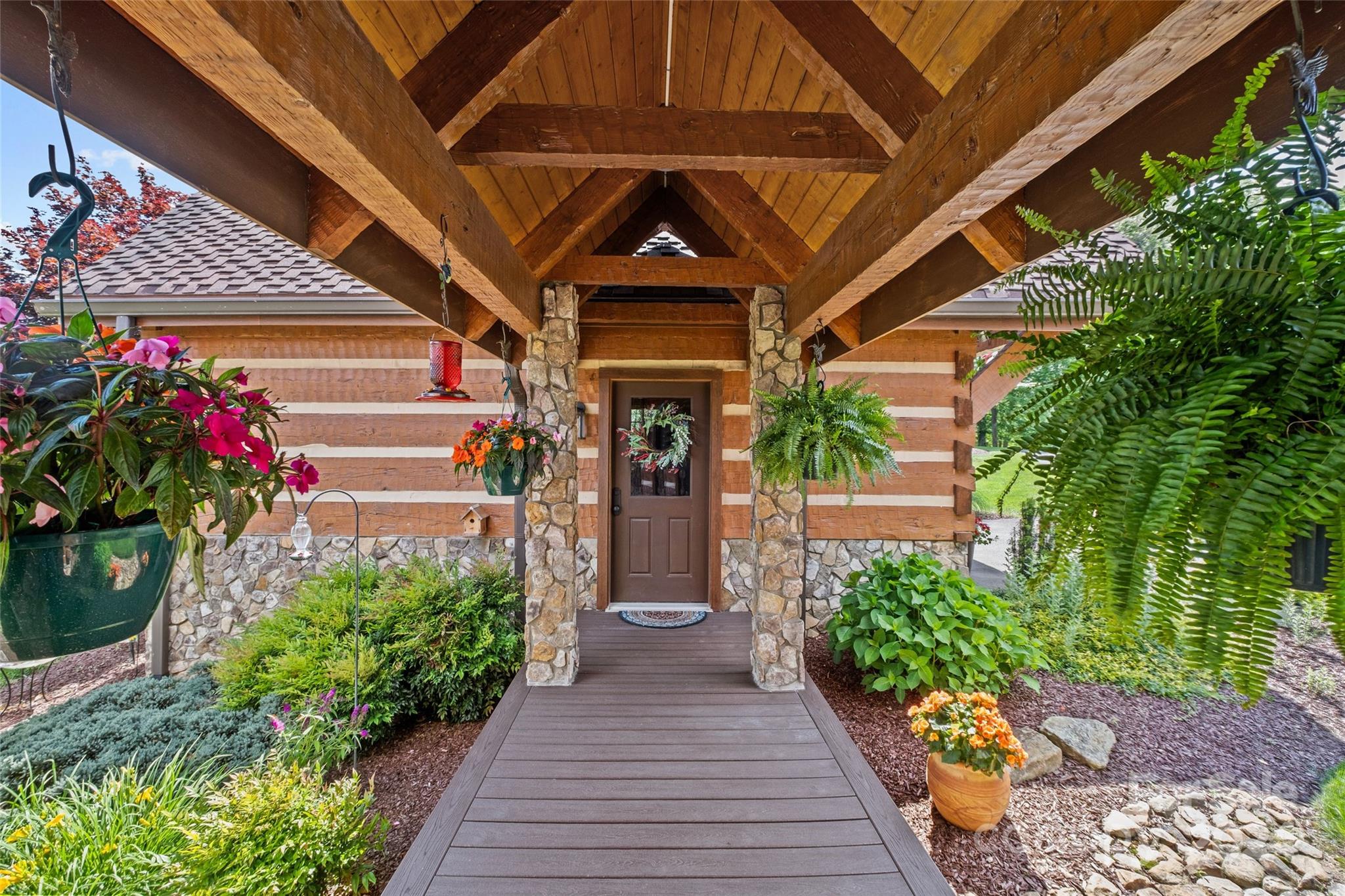 42 New River Drive
