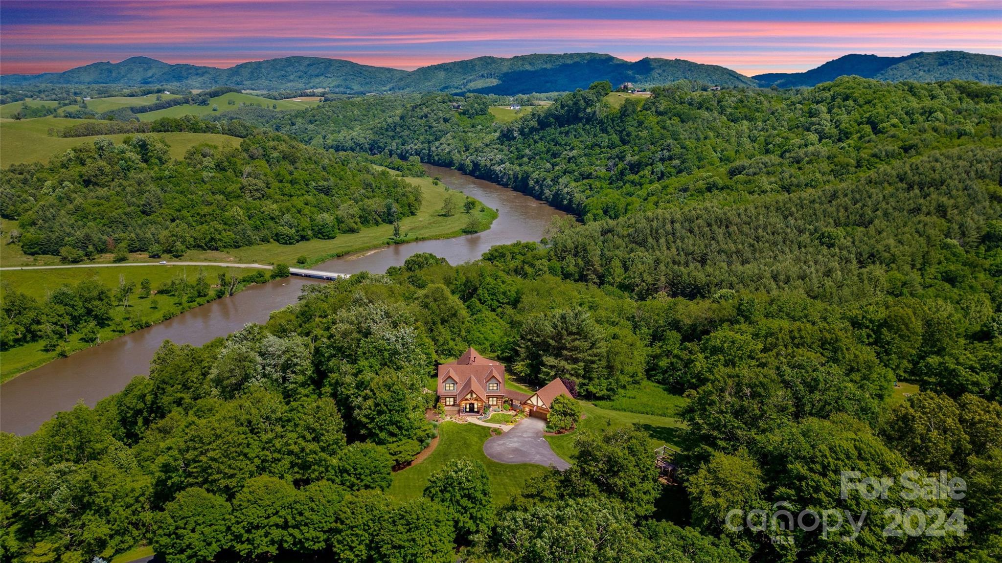 42 New River Drive