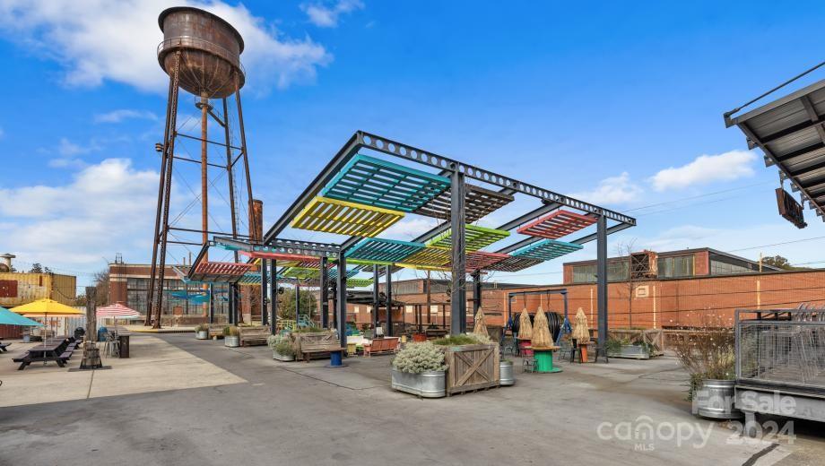 1432 Hamilton Street Unit: 14