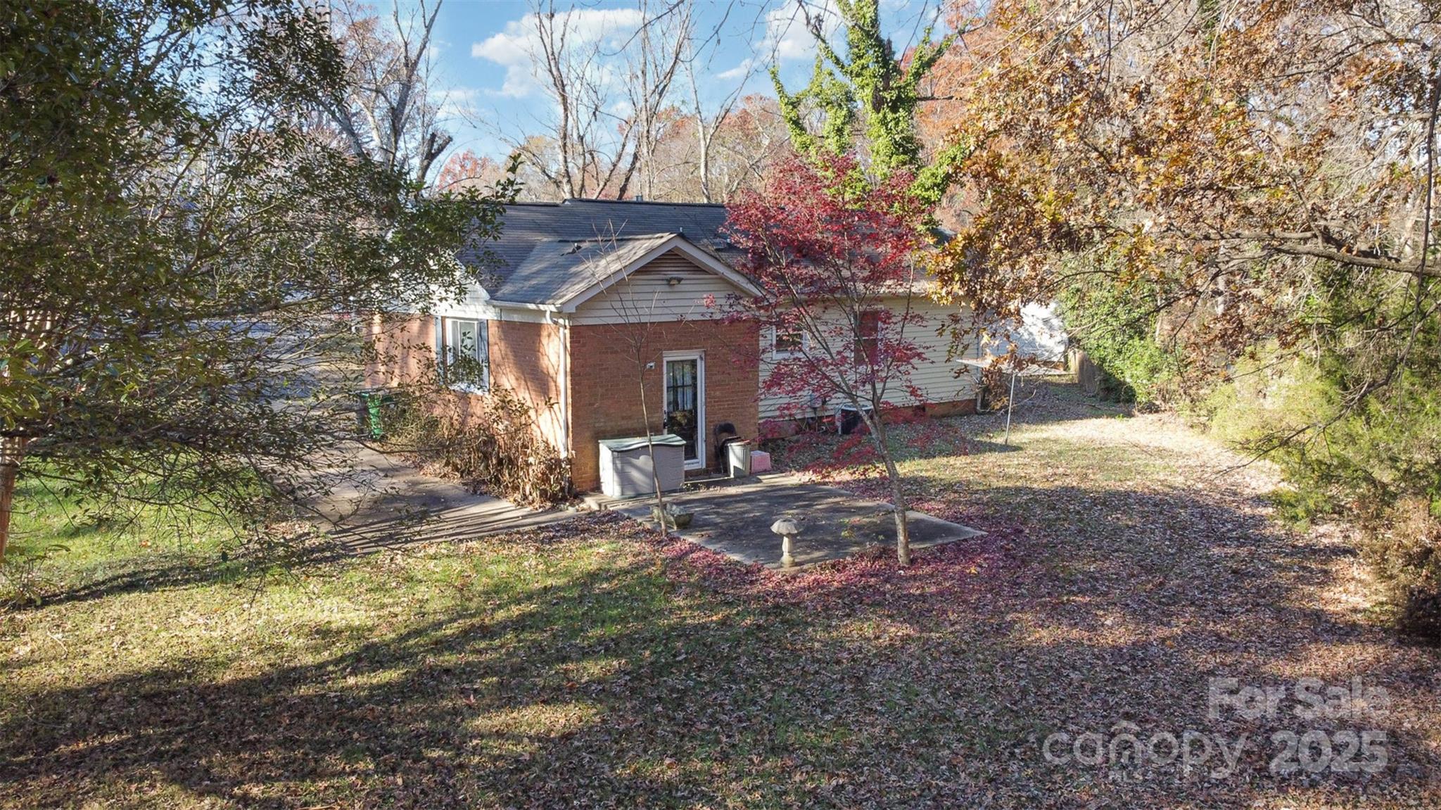 6245 Cross Creek Lane