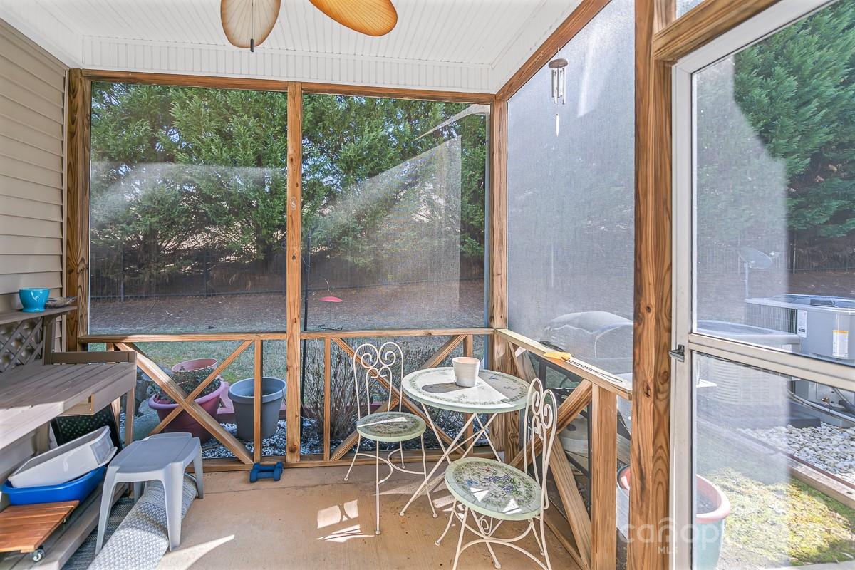 2364 Madison Green Drive