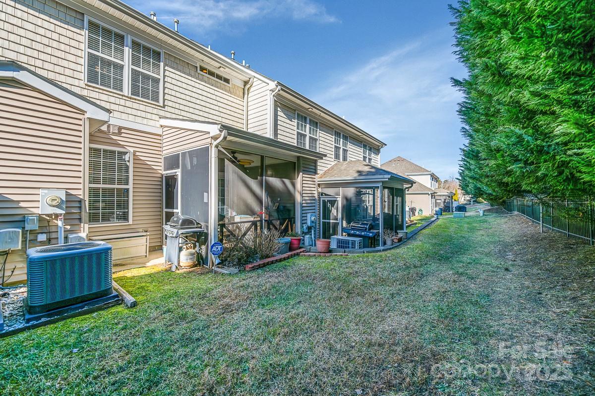 2364 Madison Green Drive
