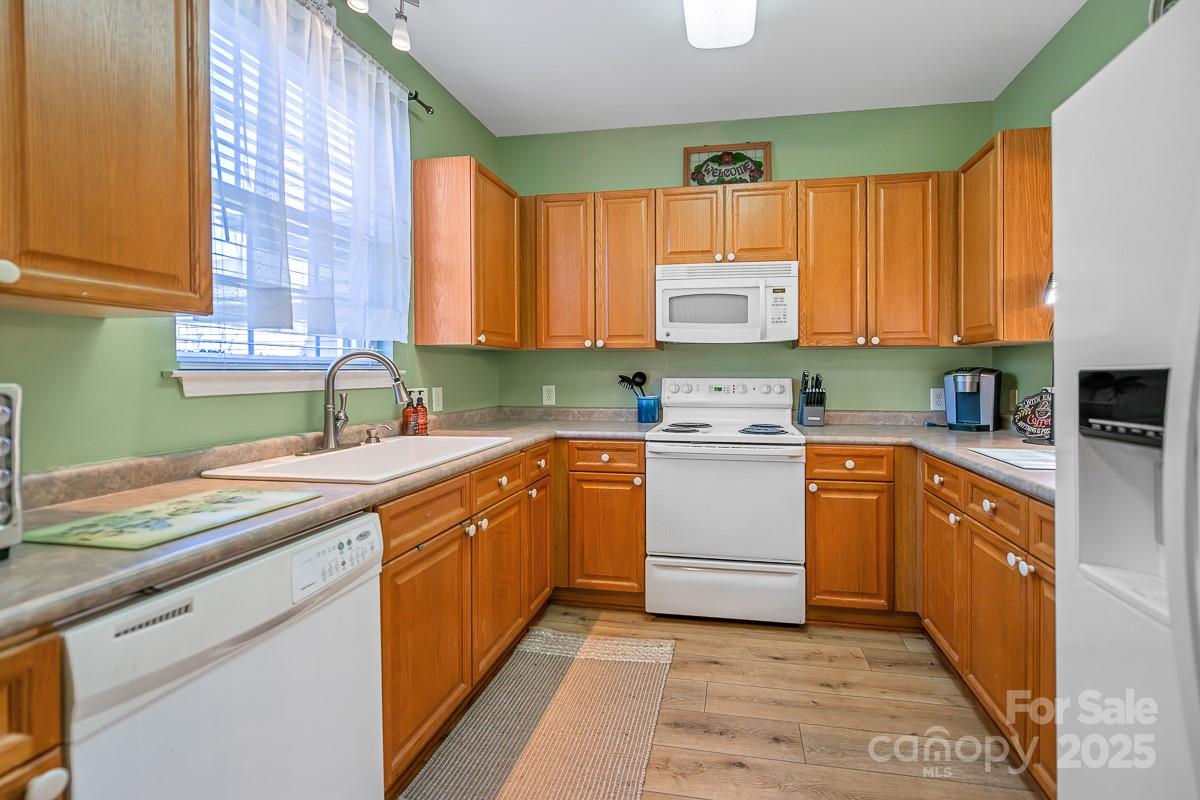 2364 Madison Green Drive