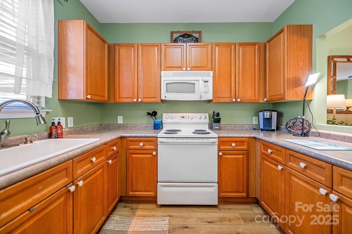 2364 Madison Green Drive