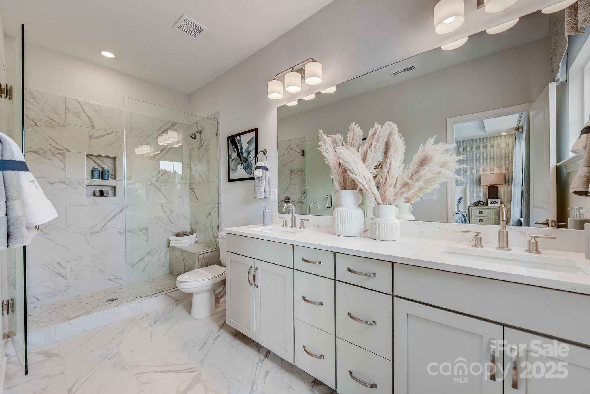 5055 Westmead Lane
