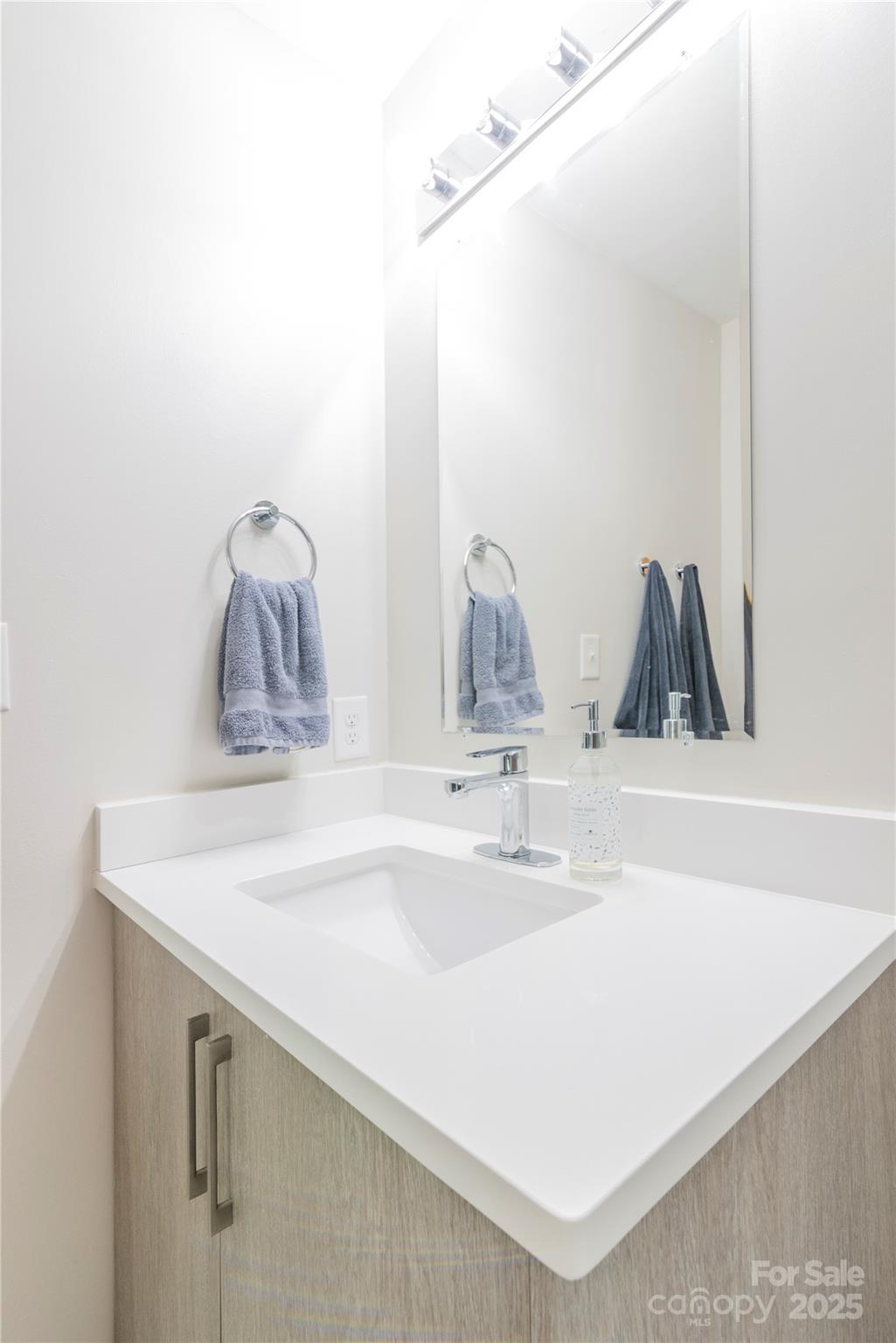 1529 Briar Creek Road Unit: 1A