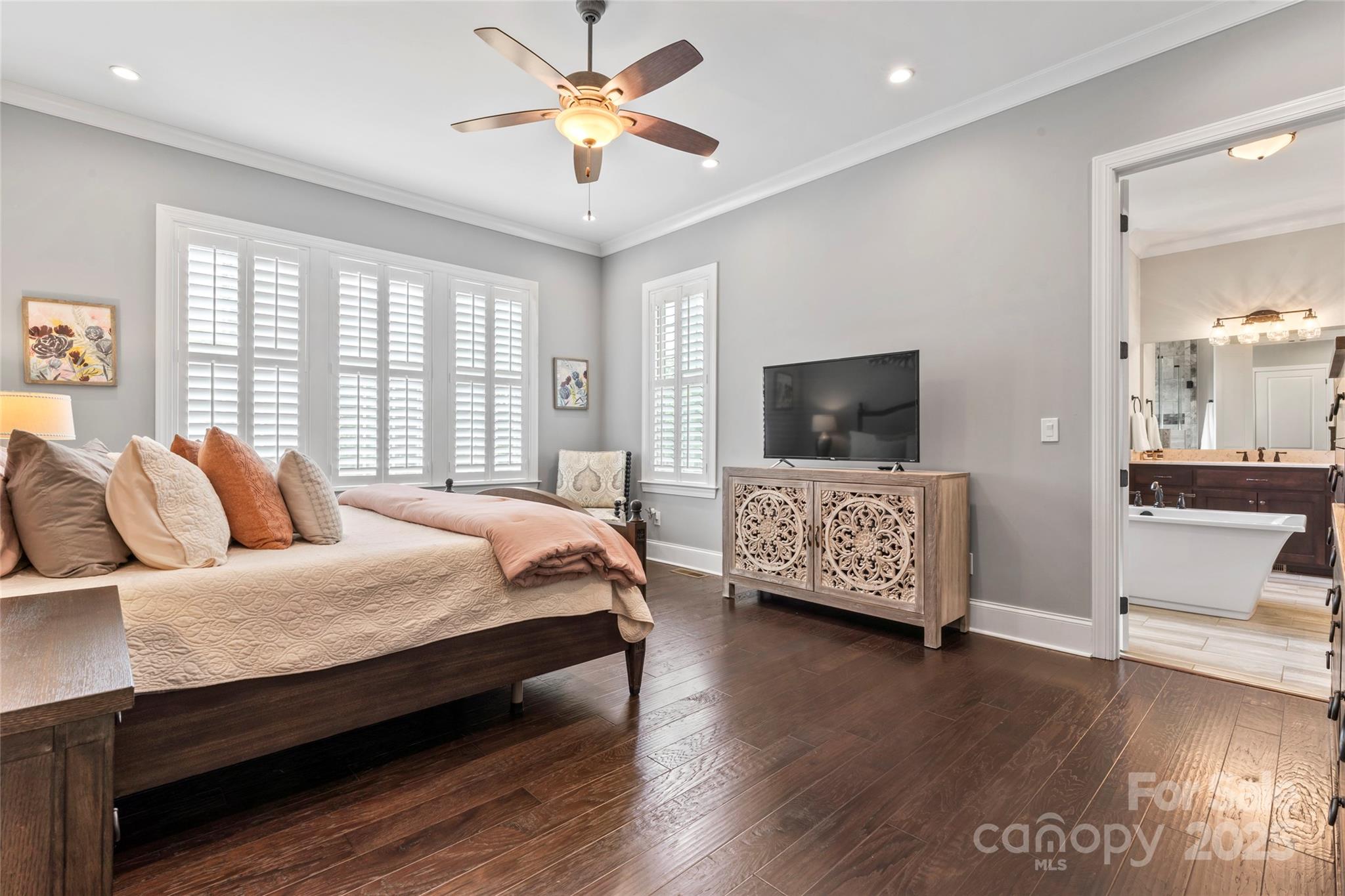 9125 Dylan Ridge Court