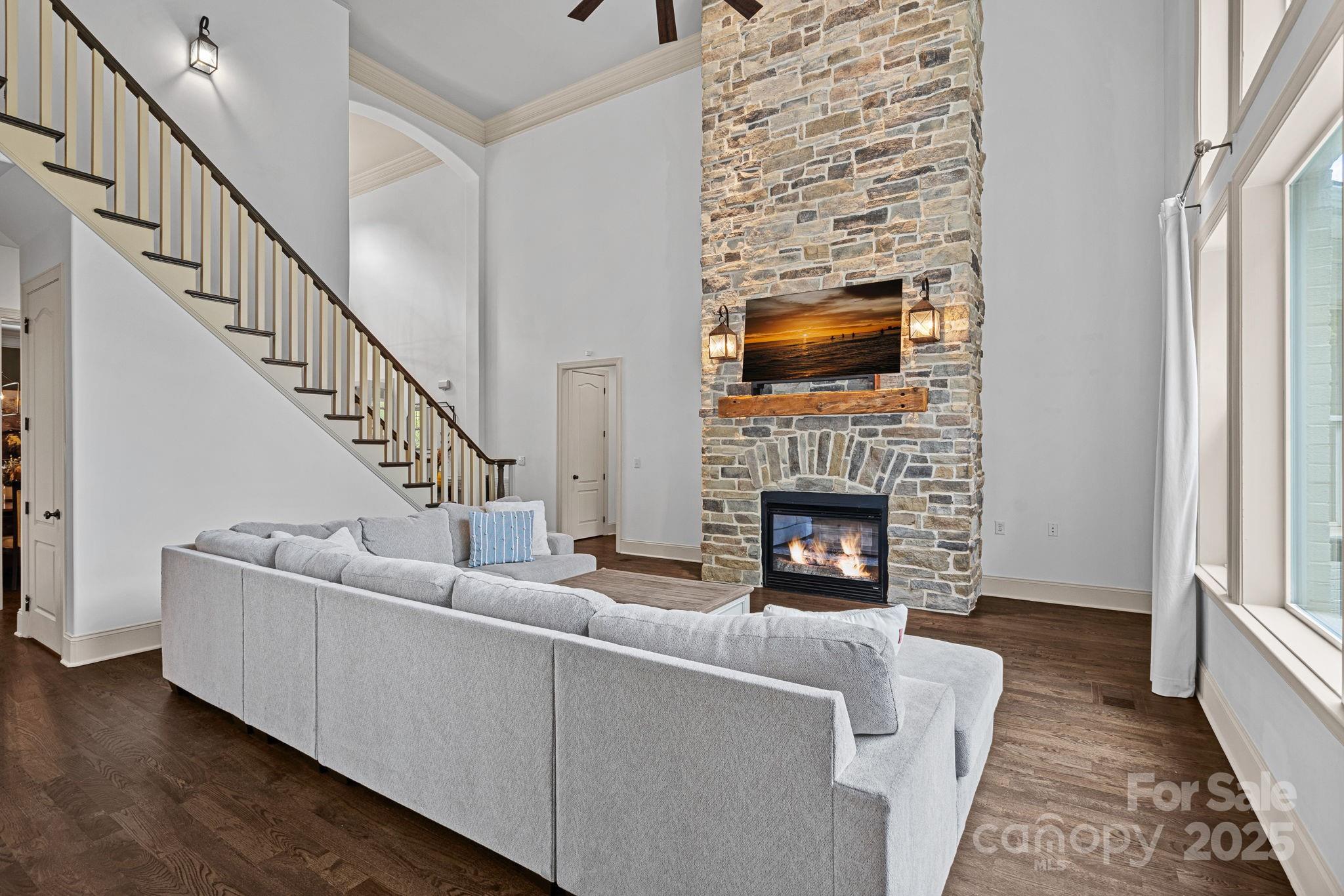 109 Walking Horse Trail