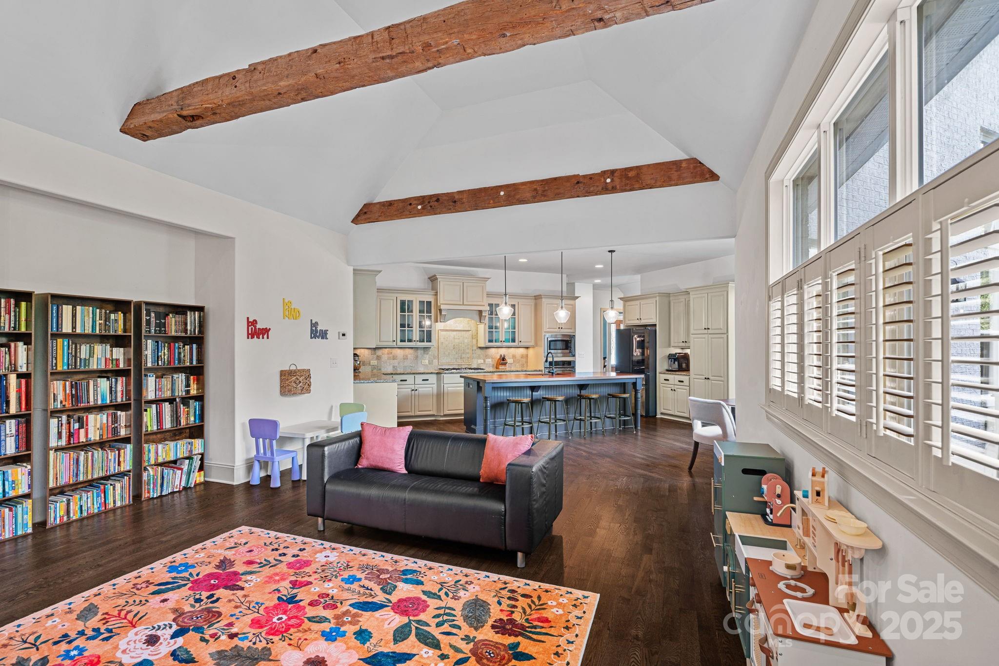 109 Walking Horse Trail
