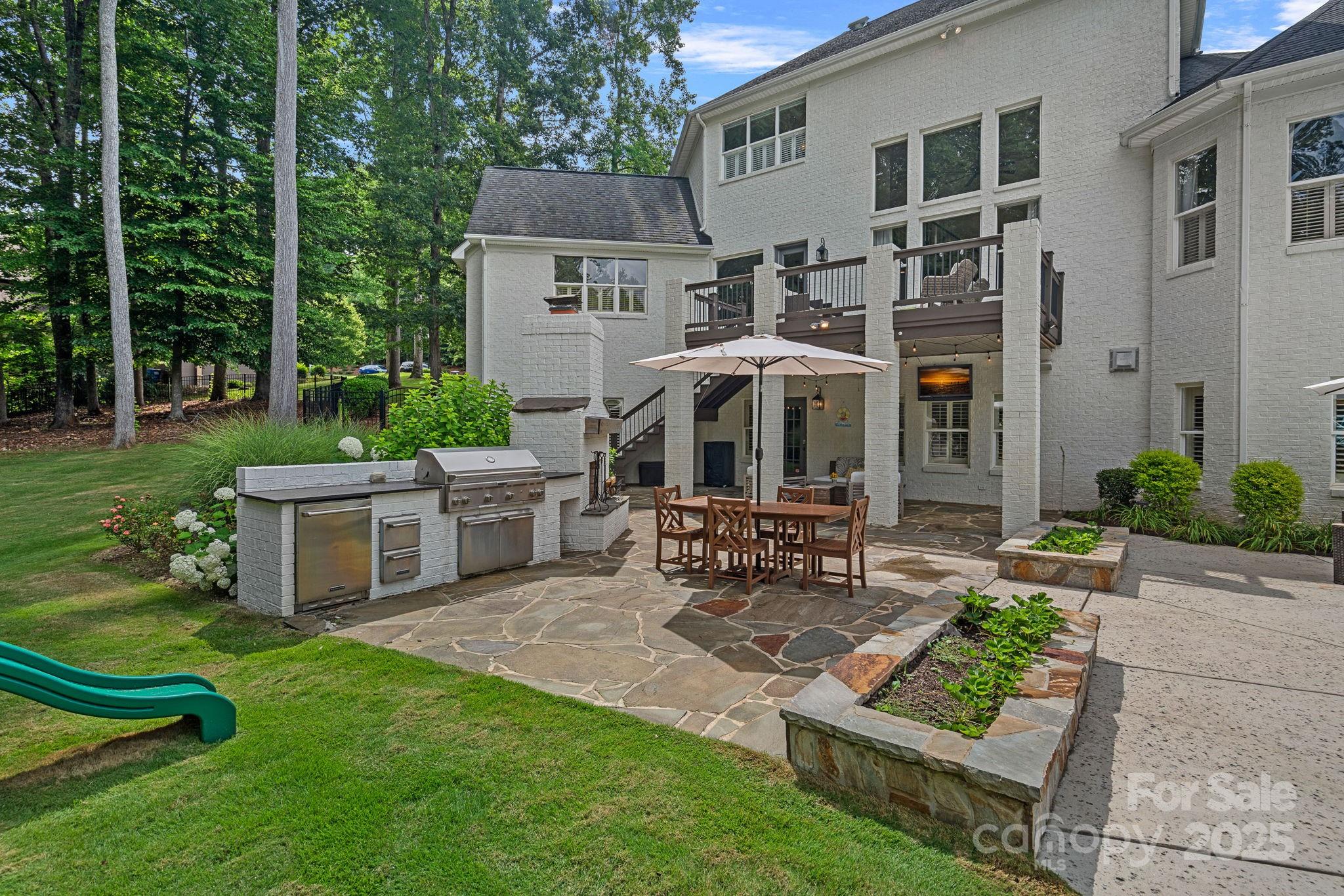 109 Walking Horse Trail