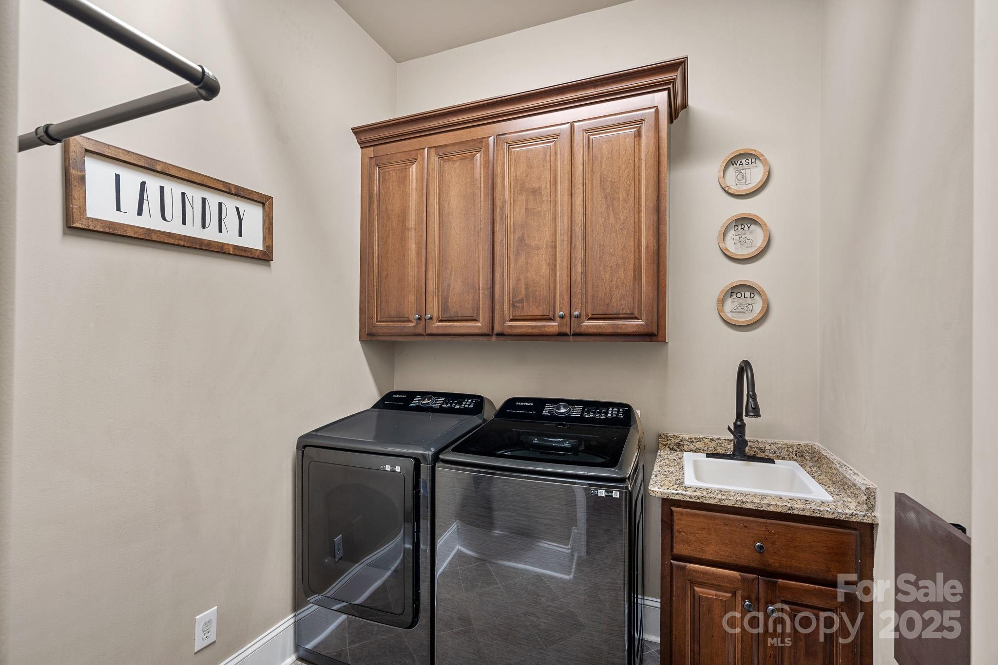 109 Walking Horse Trail