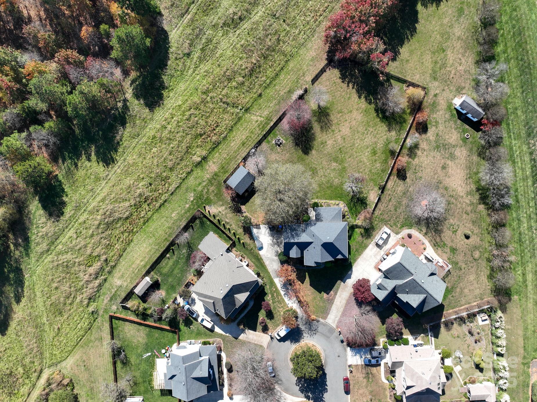 180 Elizabeth Hearth Road