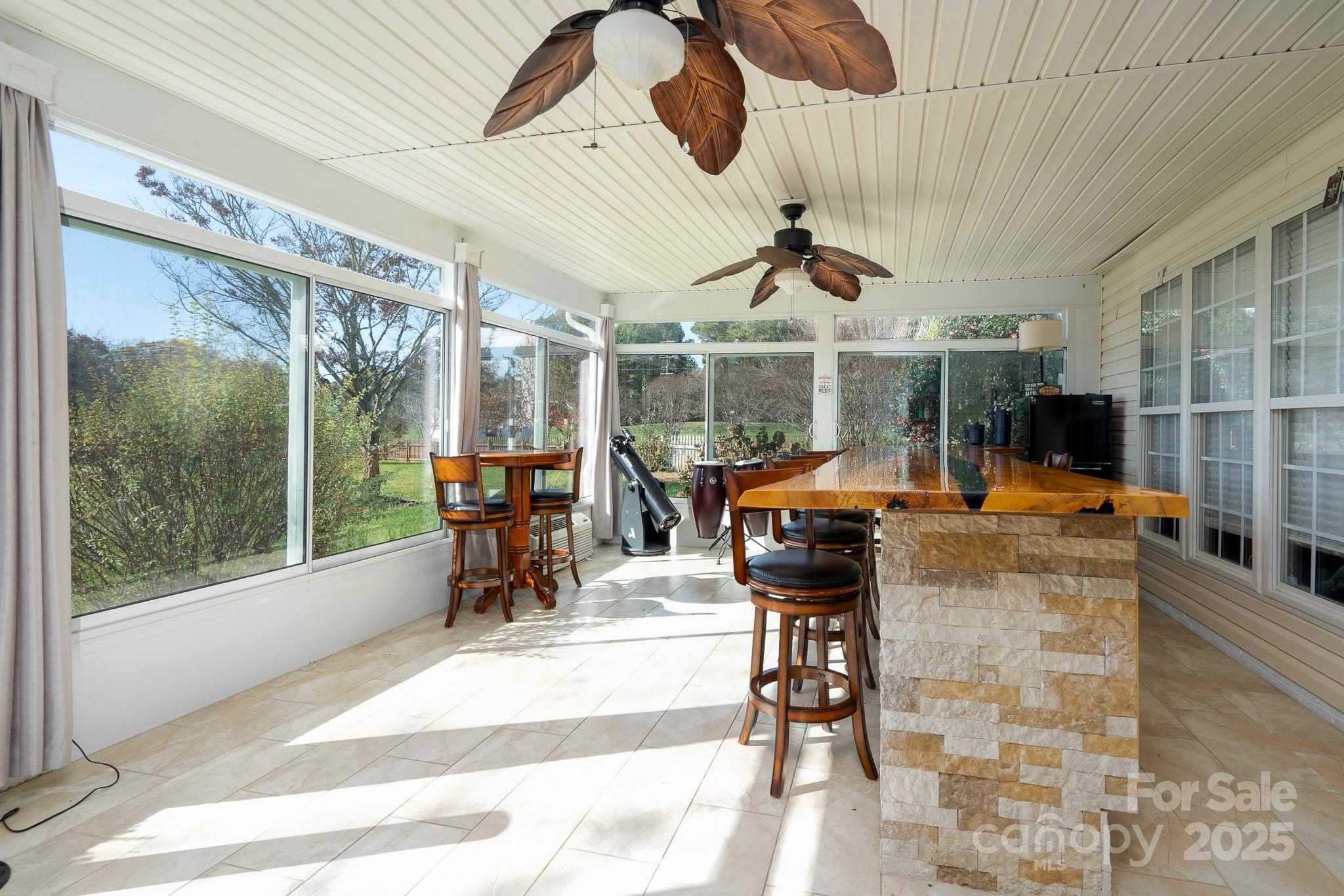 180 Elizabeth Hearth Road