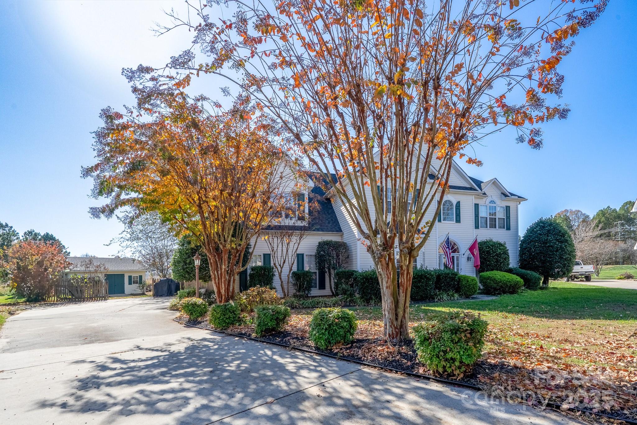 180 Elizabeth Hearth Road