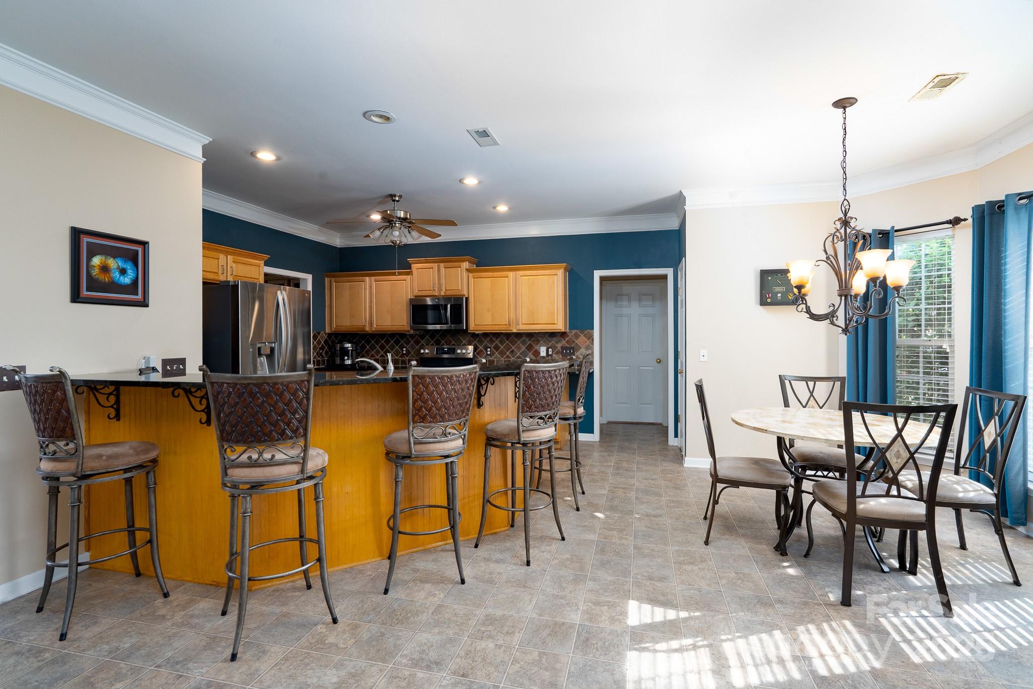 180 Elizabeth Hearth Road