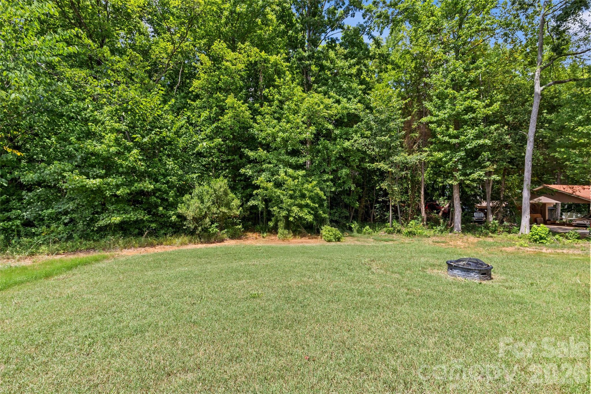 8925 Harrisburg Road