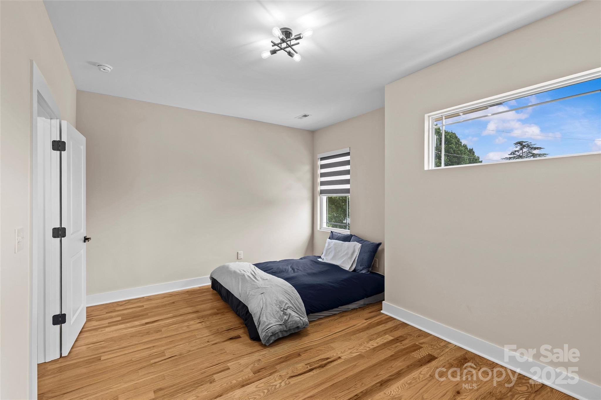 8925 Harrisburg Road