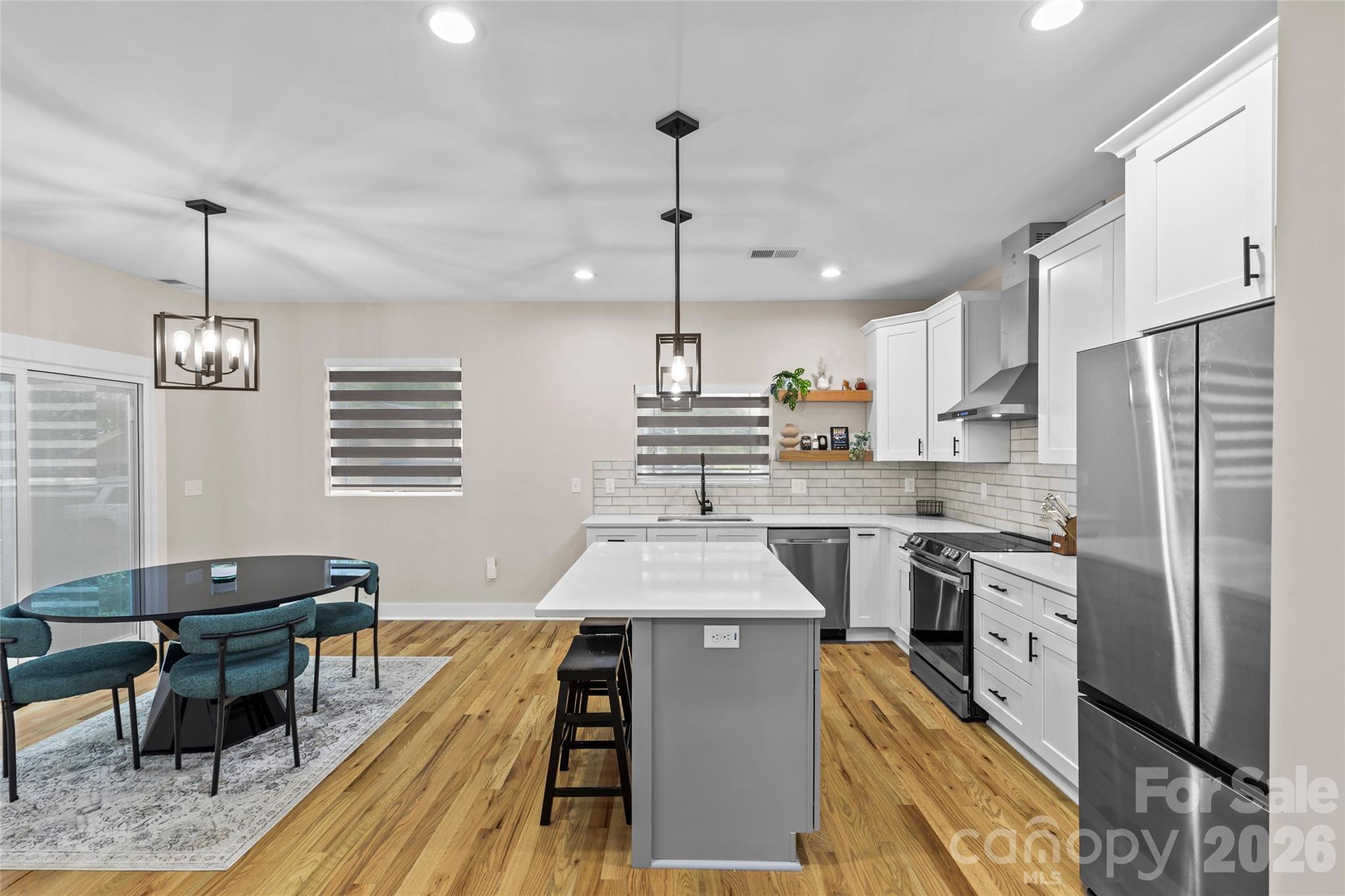 8925 Harrisburg Road