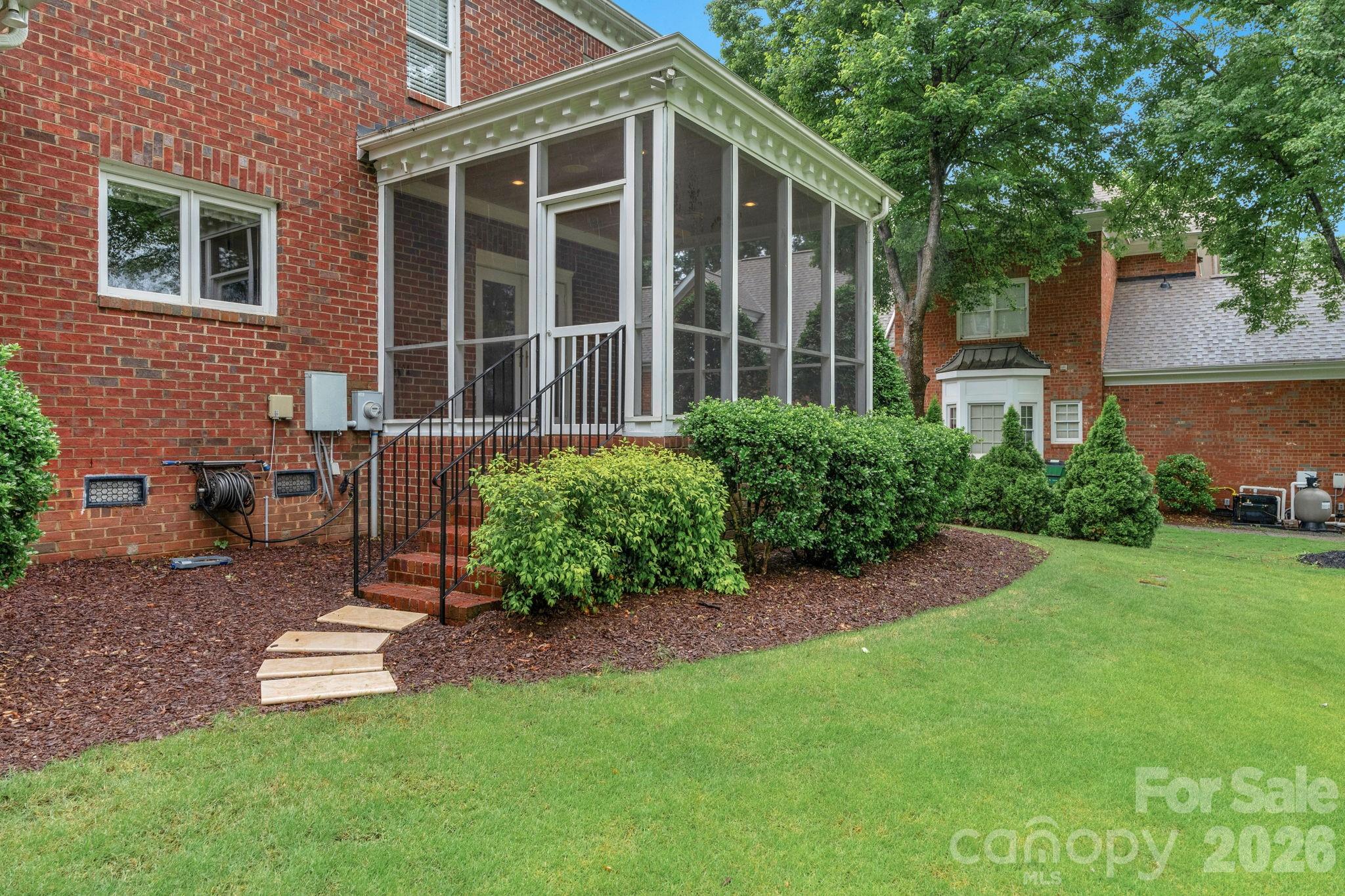 10514 Old Wayside Road
