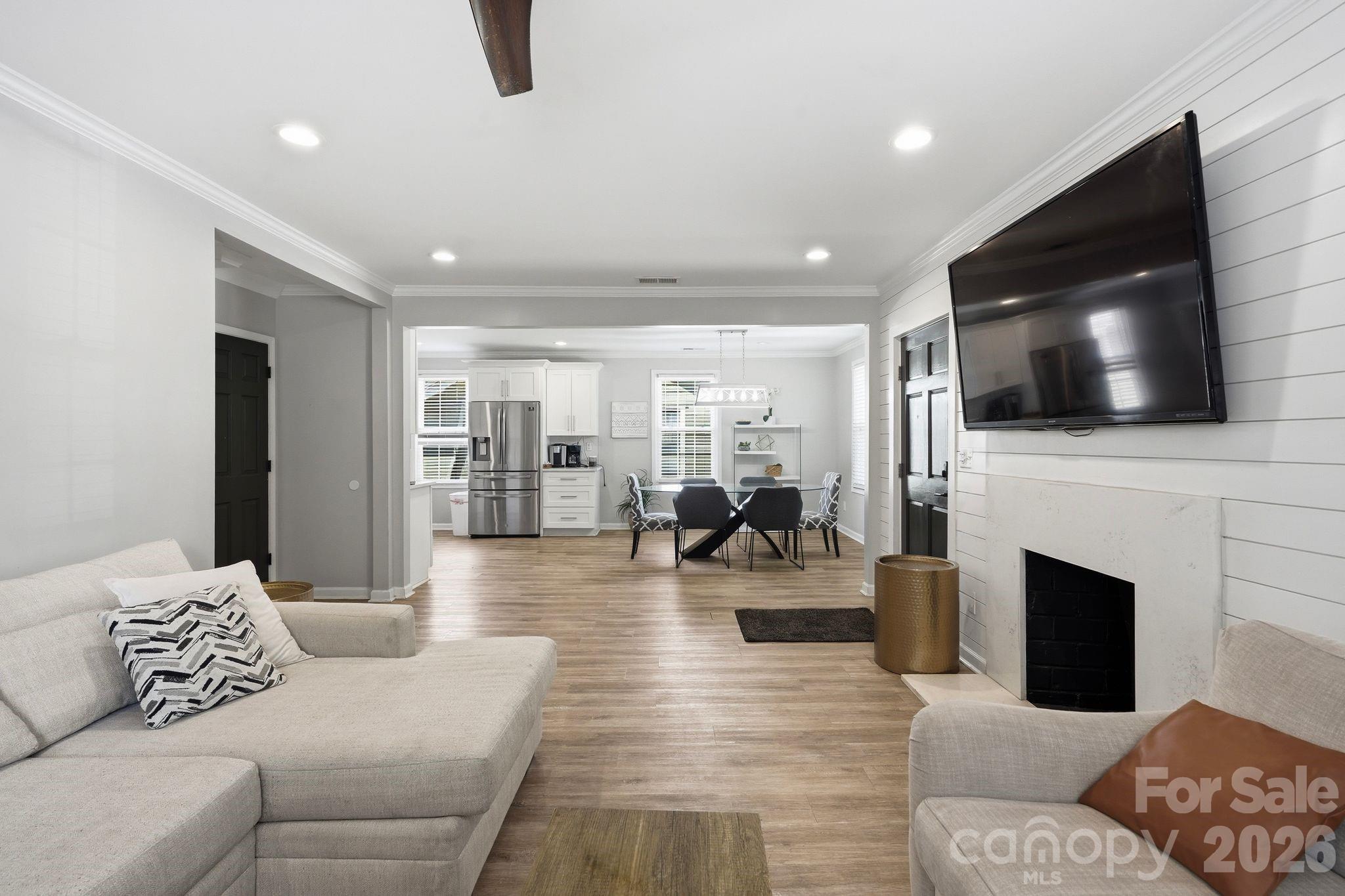 205 Grandin Road
