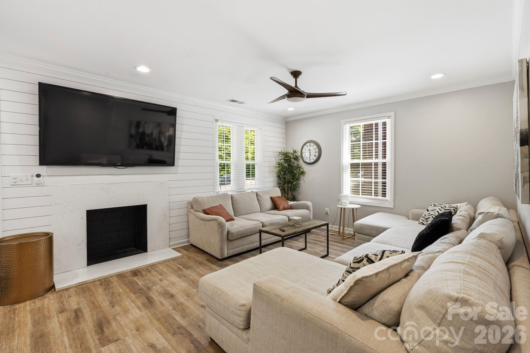 205 Grandin Road