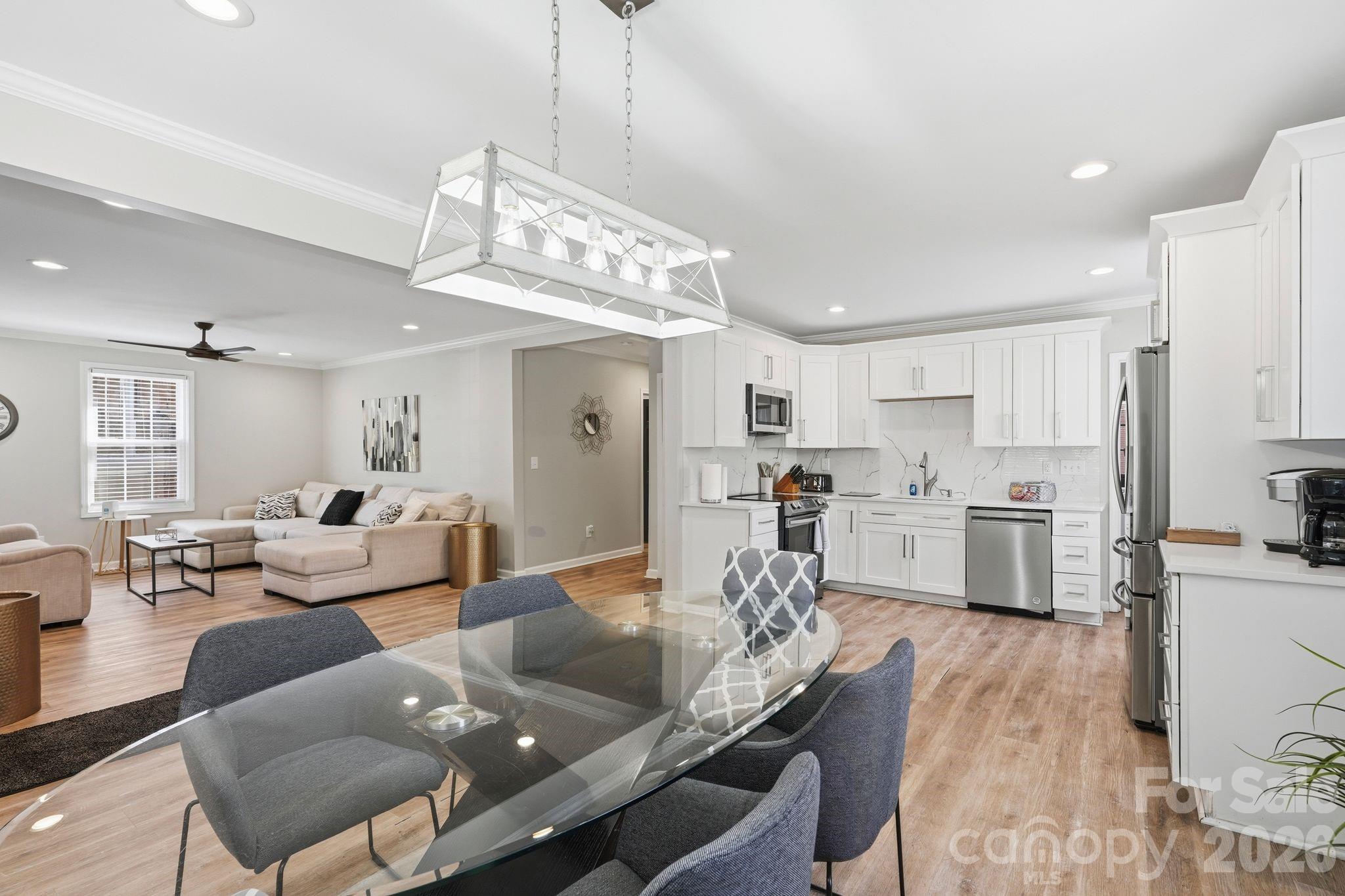 205 Grandin Road