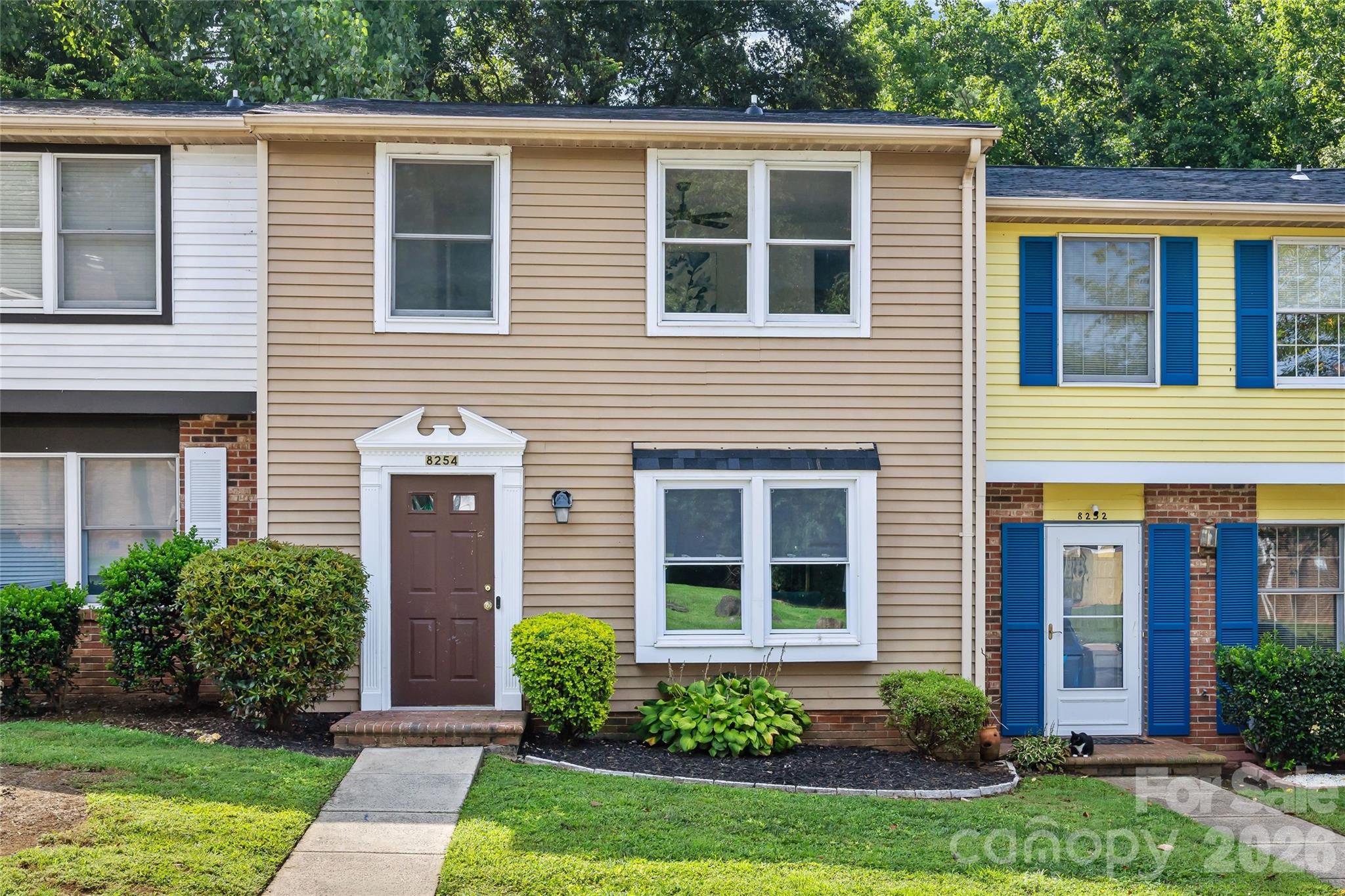 8254 Knights Bridge Road