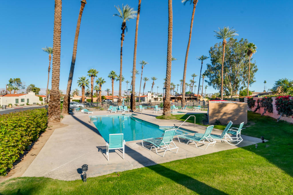 74223 Santa Rosa Circle