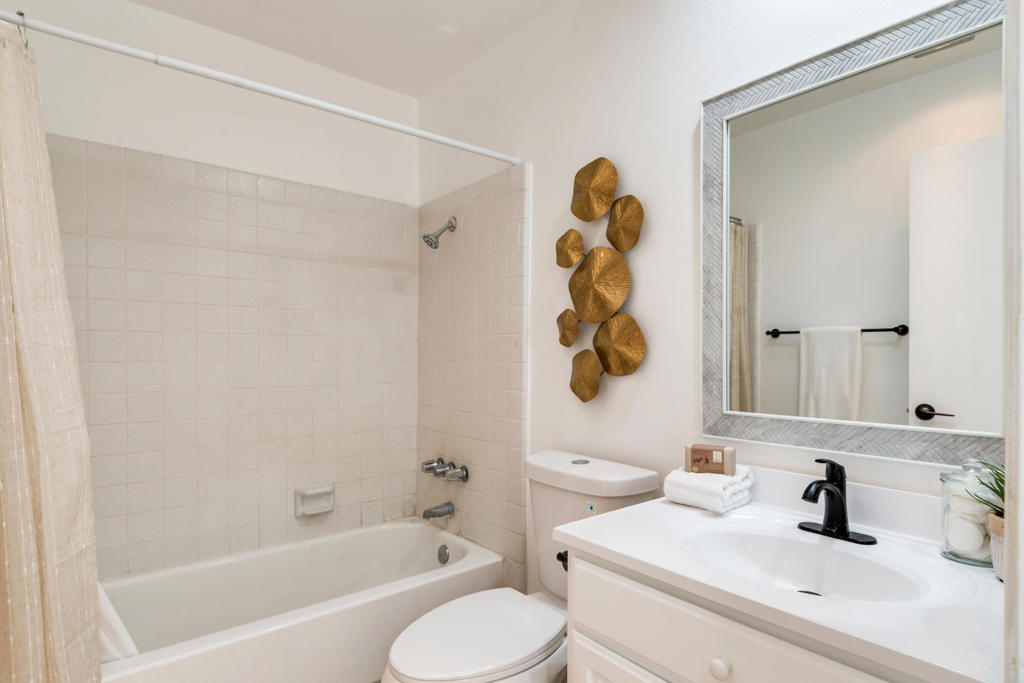 74223 Santa Rosa Circle