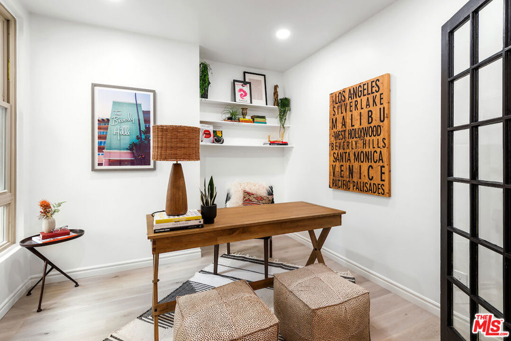 1110 Hacienda Place 102